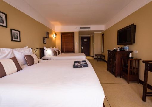 Family Room with Balcony – Classic Wing