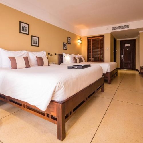 Family Room with Balcony – Classic Wing