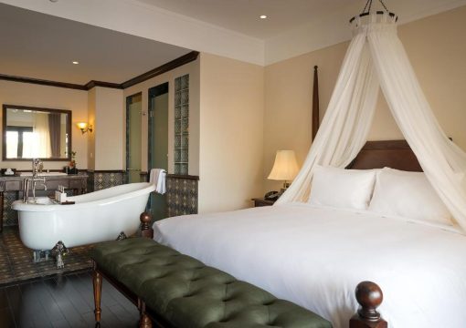 Premium Suite with Terrace – Club Wing