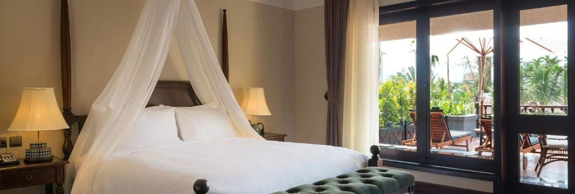 Premium Suite with Terrace – Club Wing