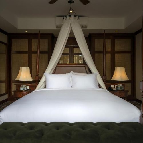 Veranda Suite with Pool View – Club Wing