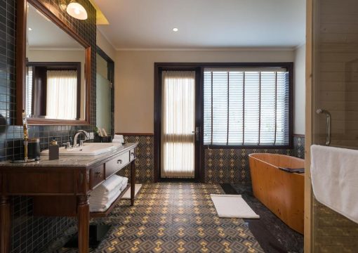 Veranda Suite with Pool View – Club Wing