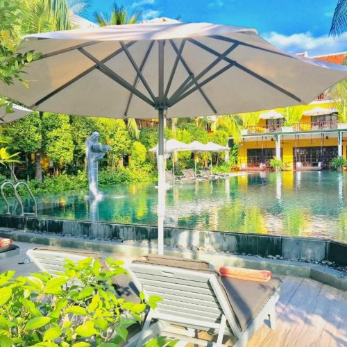 Veranda Suite with Pool View – Club Wing