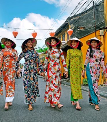 Tailor-Made Clothing & Local Crafts in Hoi An: A Complete Guide for Guests of La Siesta Hoi An Resort & Spa