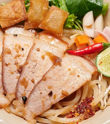 Savor the Flavors of Hoi An: A Culinary Journey for Guests of La Siesta Hoi An Resort & Spa