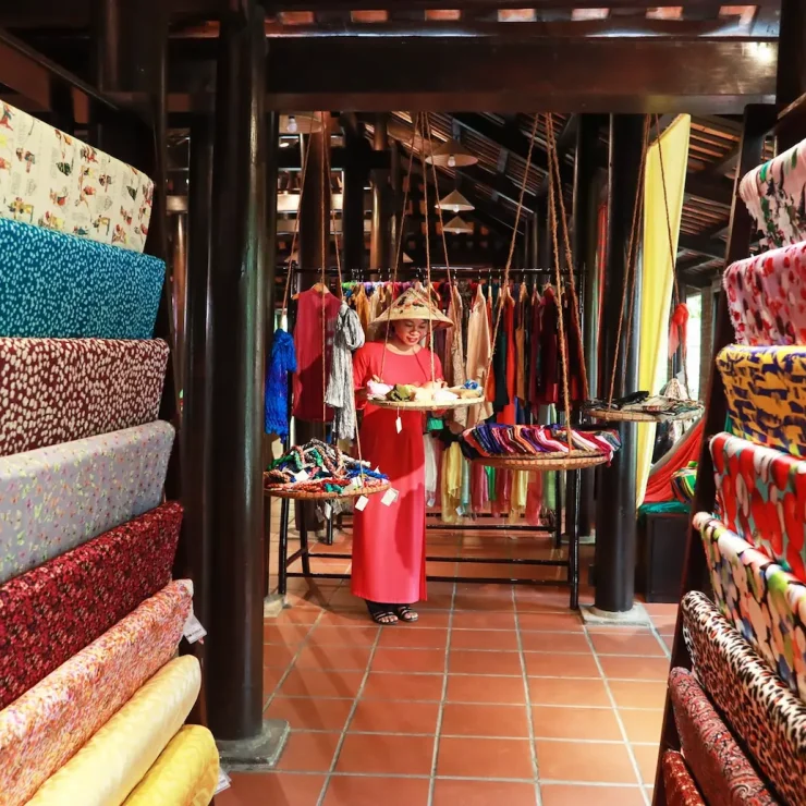 🌟 Discover the Magic of Hoi An’s UNESCO Ancient Town & Bespoke Tailoring: The Ultimate Luxury Travel Guide 🌟